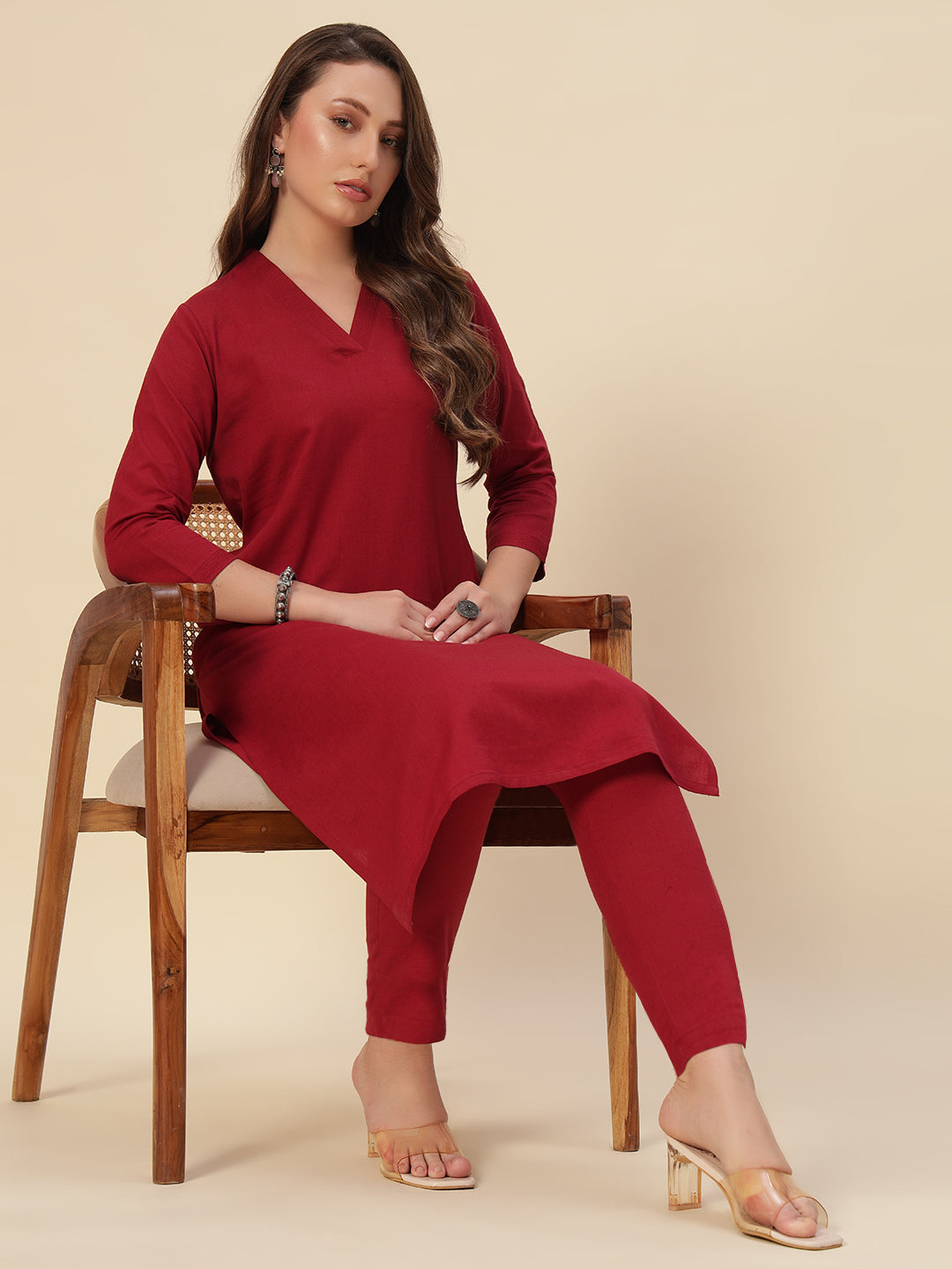 Thread Plus Cotton Flax Set Straight Kurti With Pant In Maroon Color For Women