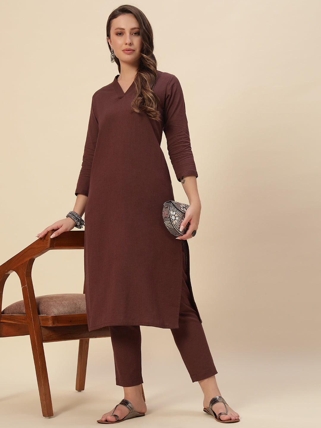 Thread Plus Cotton Flax Set Straight Kurti With Pant In Coffee Color For Women