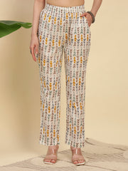 High-quality Rajwada Anarkali 12 Kali Kurti Pant Dupatta set with a floral print in pure cotton
