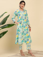 High-quality Rajwada Anarkali 12 Kali Kurti Pant Dupatta set with a floral print in pure cotton
