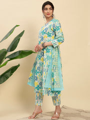 High-quality Rajwada Anarkali 12 Kali Kurti Pant Dupatta set with a floral print in pure cotton
