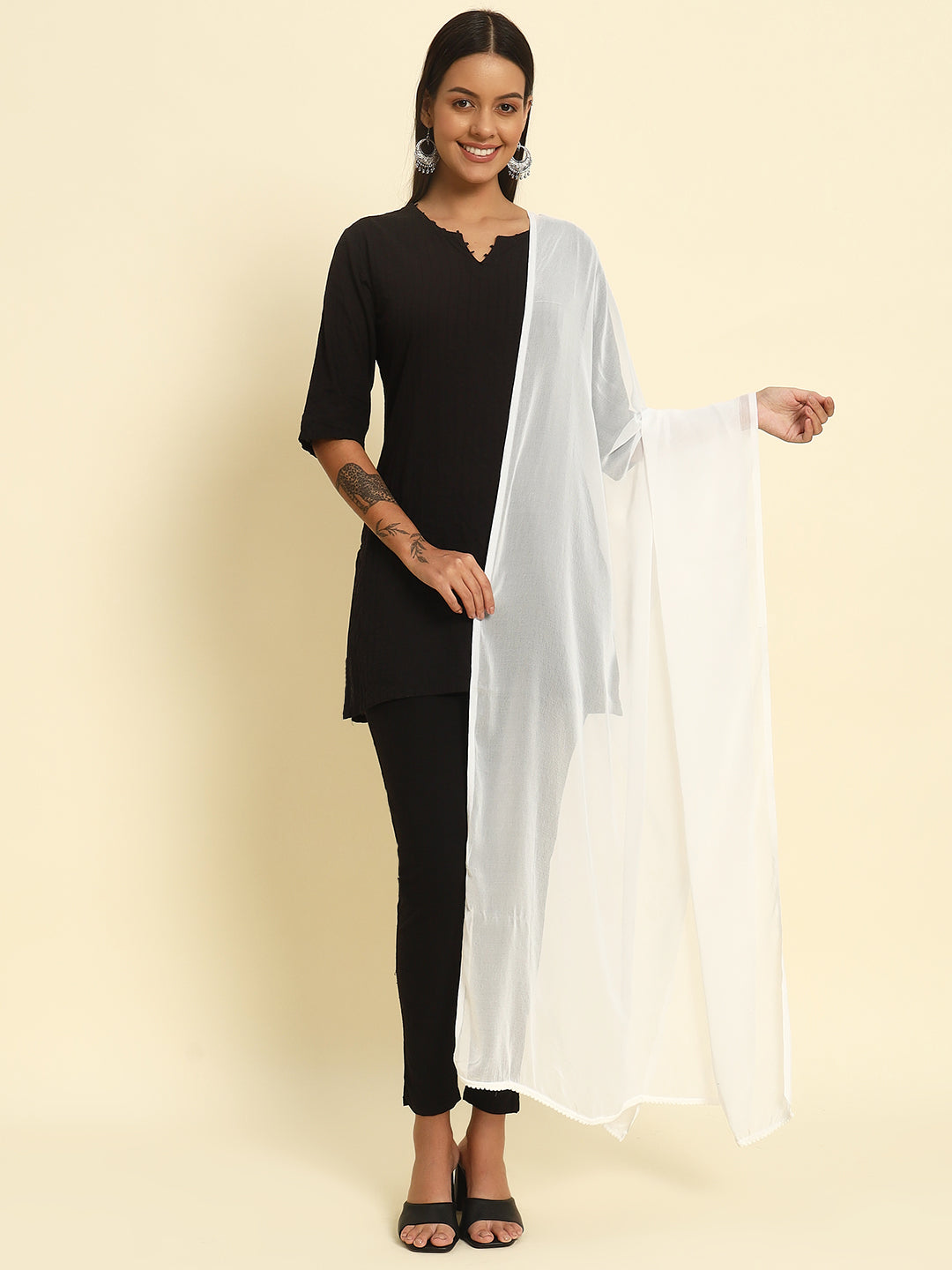 Soft Colors Chiffon Dupatta With Border Lace Cream