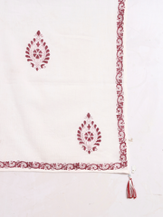Thread Plus Slub Cotton Hand Block Kurti Set Of 3 Without Sleeves With Malmal Dupatta Off White