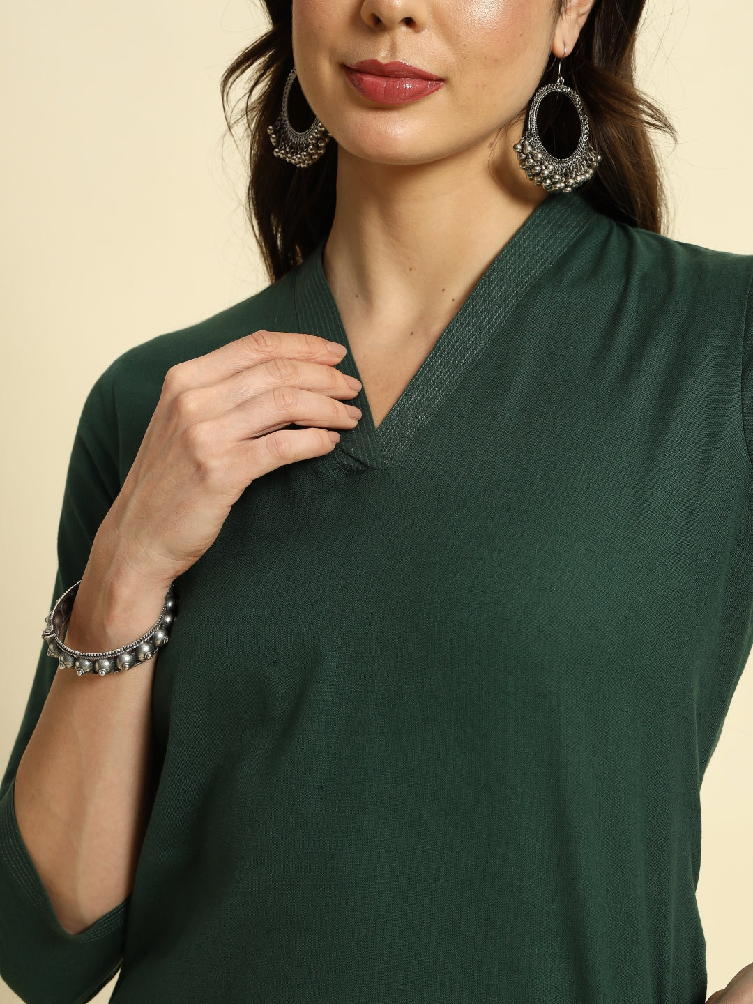 Thread Plus Cotton Flax Set Straight Kurti With Pant In Dark Green Color For Women